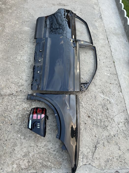 Uși dreapta față spate.aripă dreapta față.stop dreapta vw t cross.2gm.
