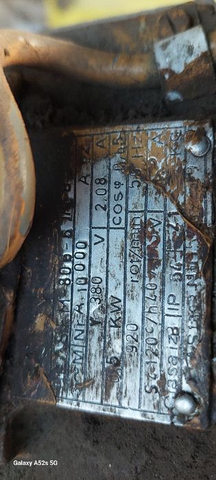 Vand electropalan are aprox 500kg