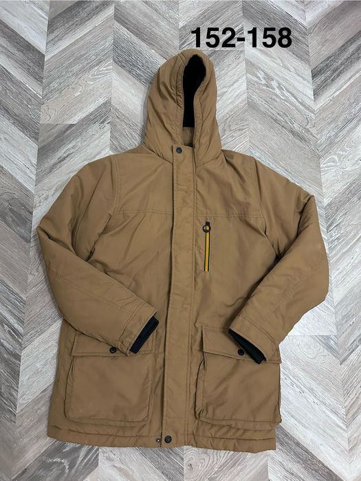 Бежово пролетно яке reserved и зимно кафяво яке уайкики