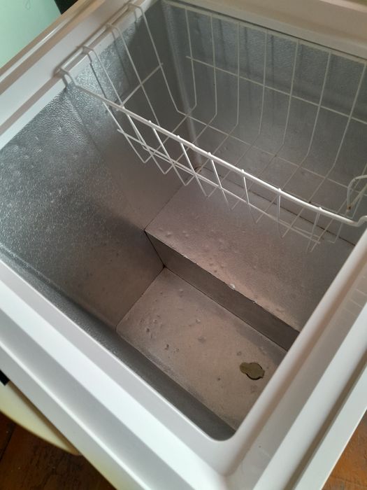 морозильный ларь, 92 литра. моролизка