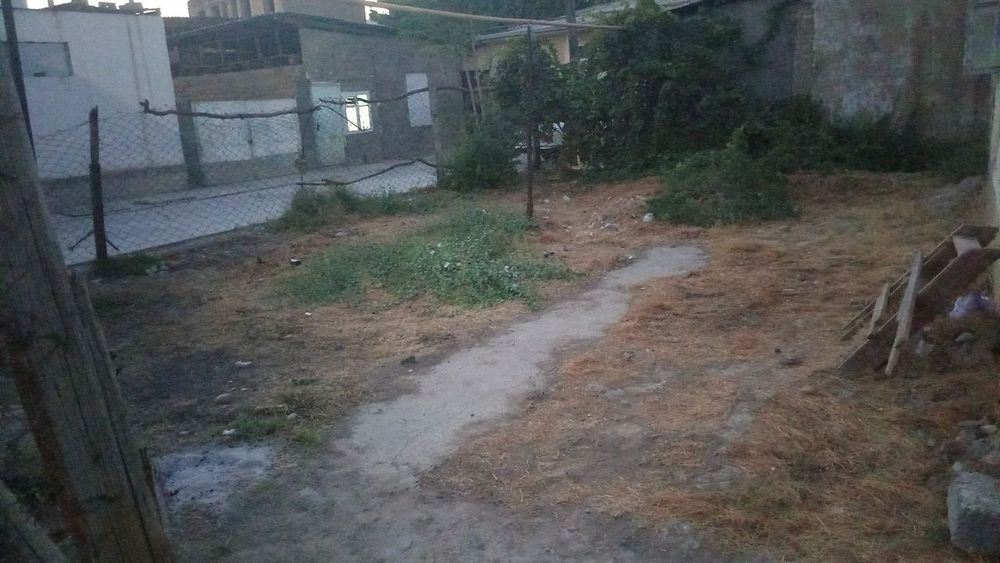 Yer sotiladi 2.8 sotix