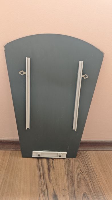 Продвам и подарявам огледала