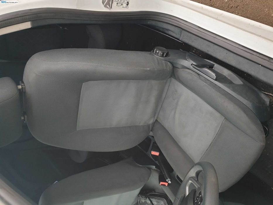 Scaun Textil Stanga Fata Sofer Ford Fiesta Mk 6 Coupe 2008 - 2018 [K7973]