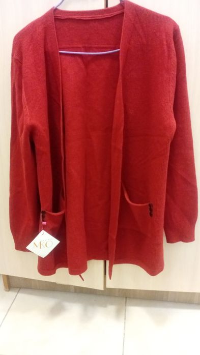 Продам пуховик  зимнии