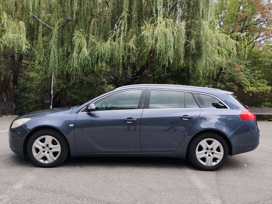 Opel insignia sport tourer