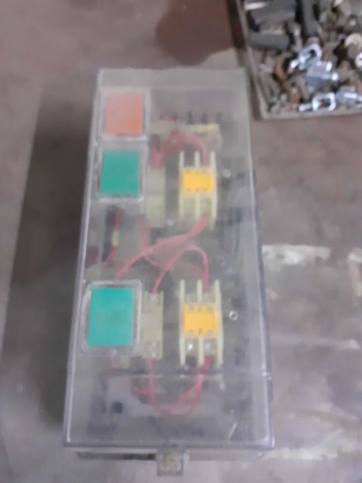 Продам пускатель с кнопками