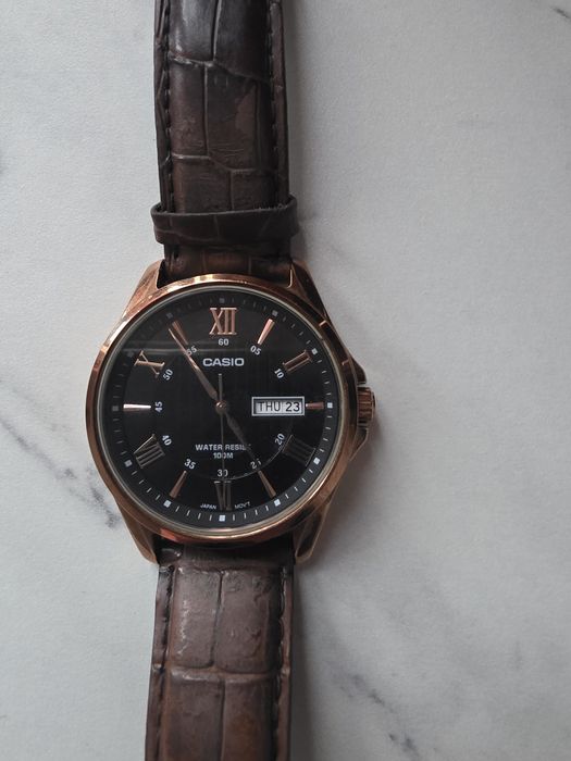 Часовник Casio, запазен в отлично състояние