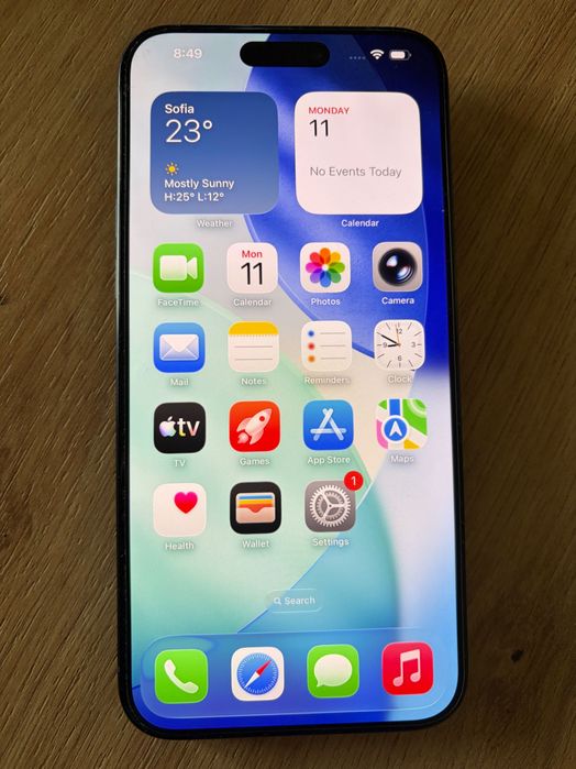 iPhone 15 pro max в гаранция!