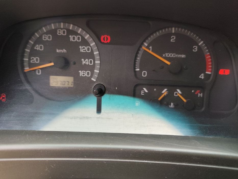 Mitsubisi fuso автобус сотилади 2009 йил дизель, холати яхши