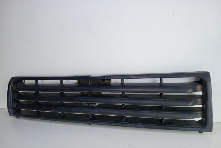 Grila radiator   MB645720/21 Mitsubishi Pajero a 2-a generatie