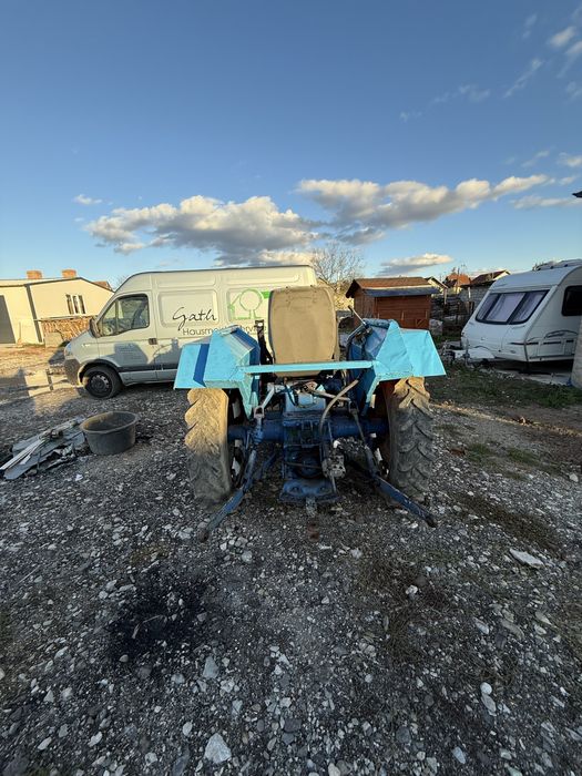 Tractor ford dexta 42 cp recent adus  accept si variante