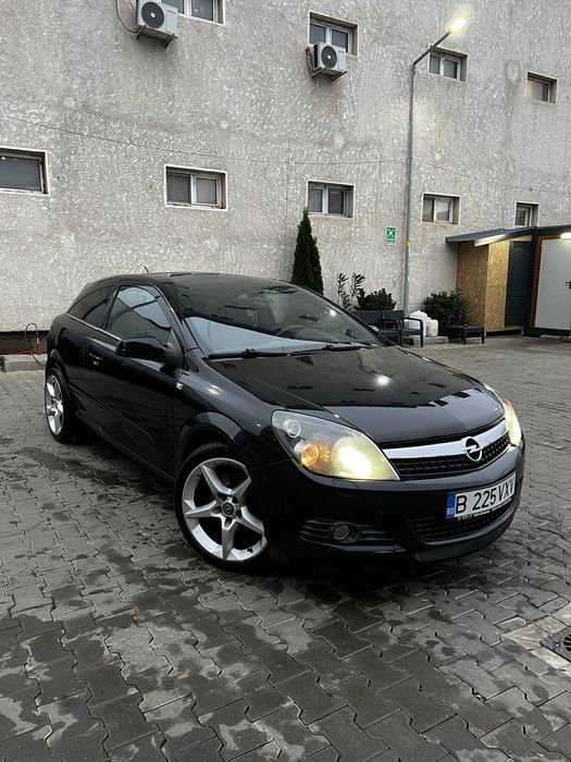 Opel Astra H GTC
