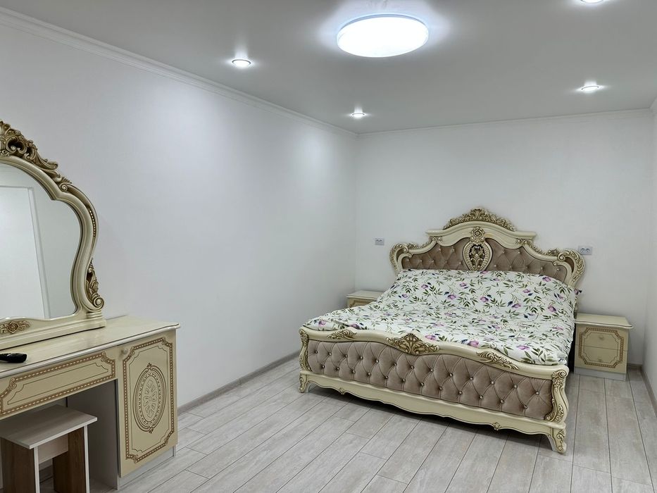 Посуточно люкс квартира .