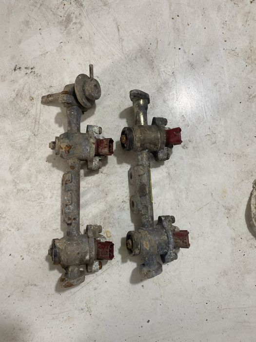 Впускной коллектор EJ255 мотор