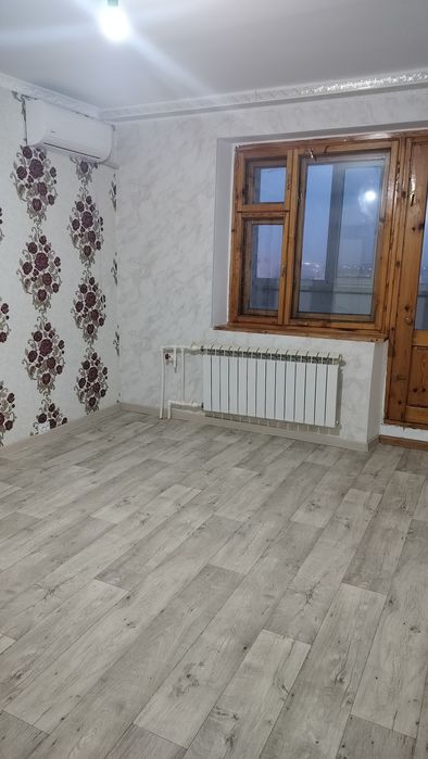 Продам квартиру не угловая