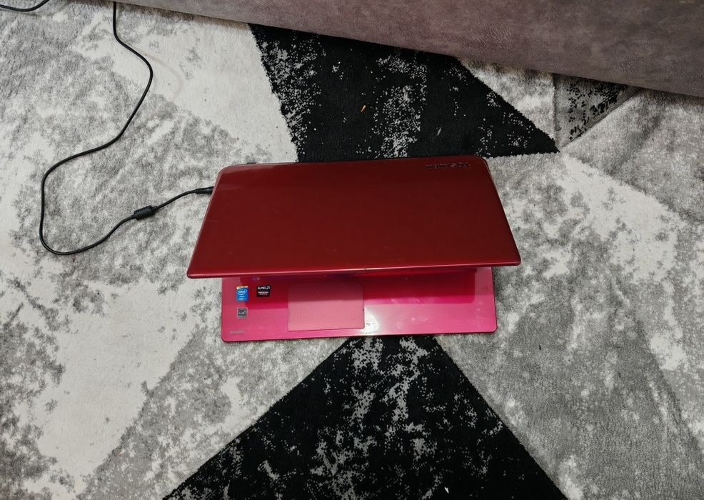 Laptop Toshiba Satellite i5 gen4