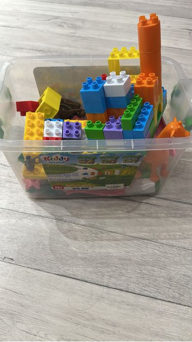 Бесплатно отдам конструкторы