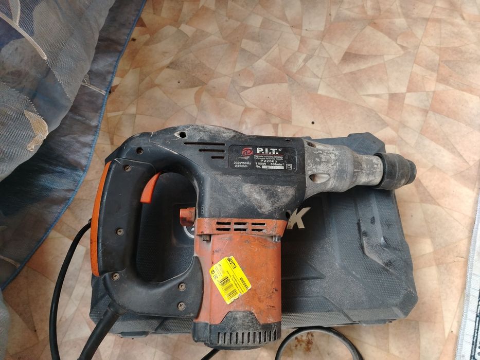 Продам перфоратор