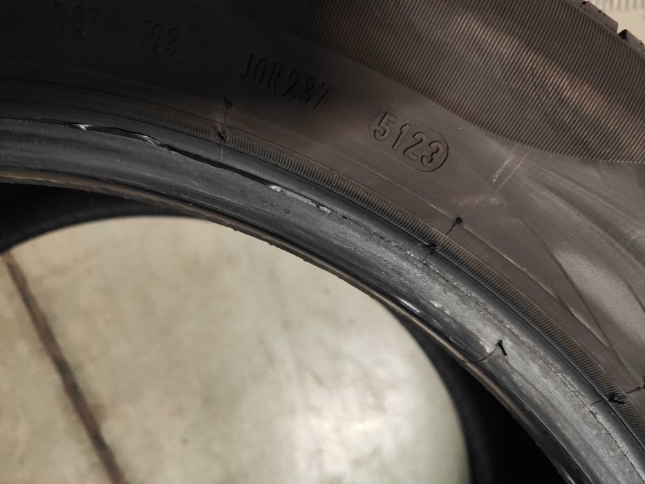 2бр.летни гуми 215/55/17 Pirelli