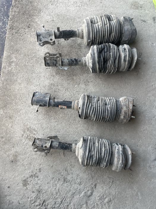 Амортизаторы с подушкой лексус RX300-350