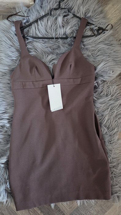 Кафява рокля Zara размер M-нова с етикет с