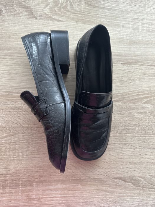 Дамски кожени мокасини