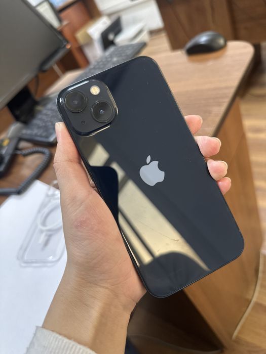 Продаю iPhone 13, отличное состояние