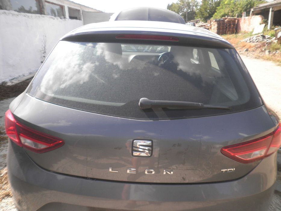 Haion Seat Leon 3 Hatchback cod culoare X7R
