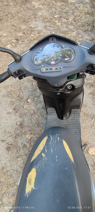 Продавам Скутер Априлия