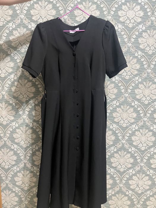 Женские юбки и платья