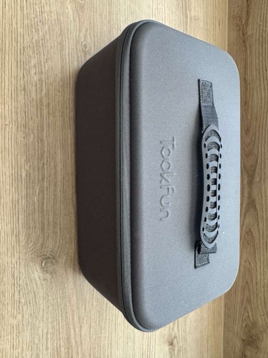 Робот за прозорци