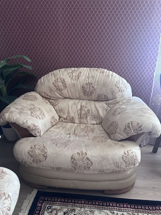 Продам диван 3,2,1