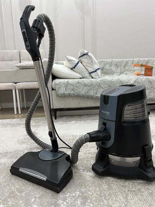 Продам пылесос Roboclean pro