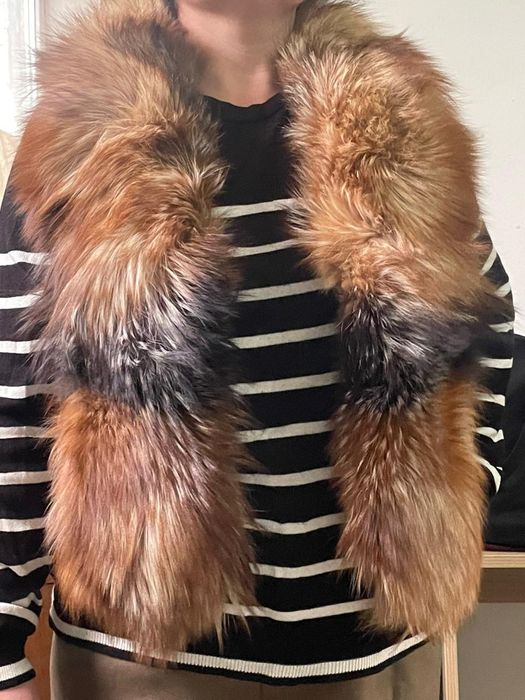 Продам шикарный натуральный воротник