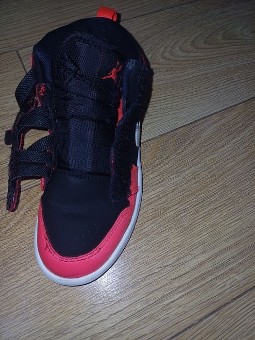 Маратонки Nike air Jordan