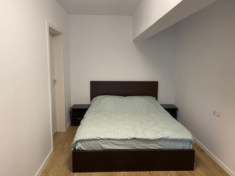 Inchiriez apartament