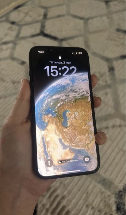 Iphone 14 в синем цвете