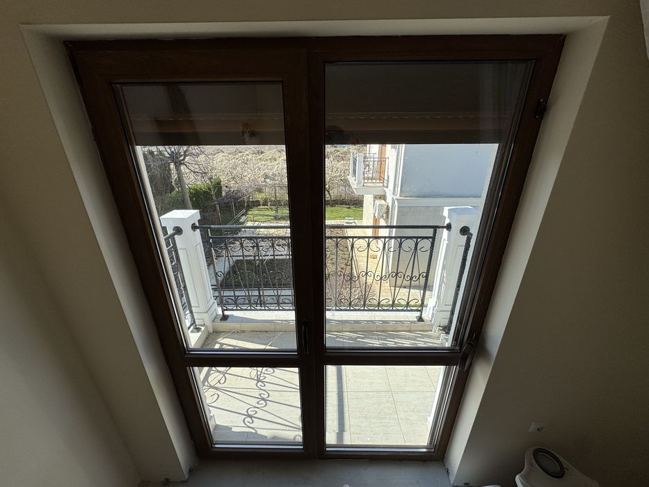 Кафява дограма 4 сезона 7 броя