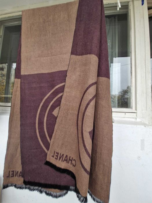 Esarfa  firma nefolosita 63 cm×200 cm deosebit.