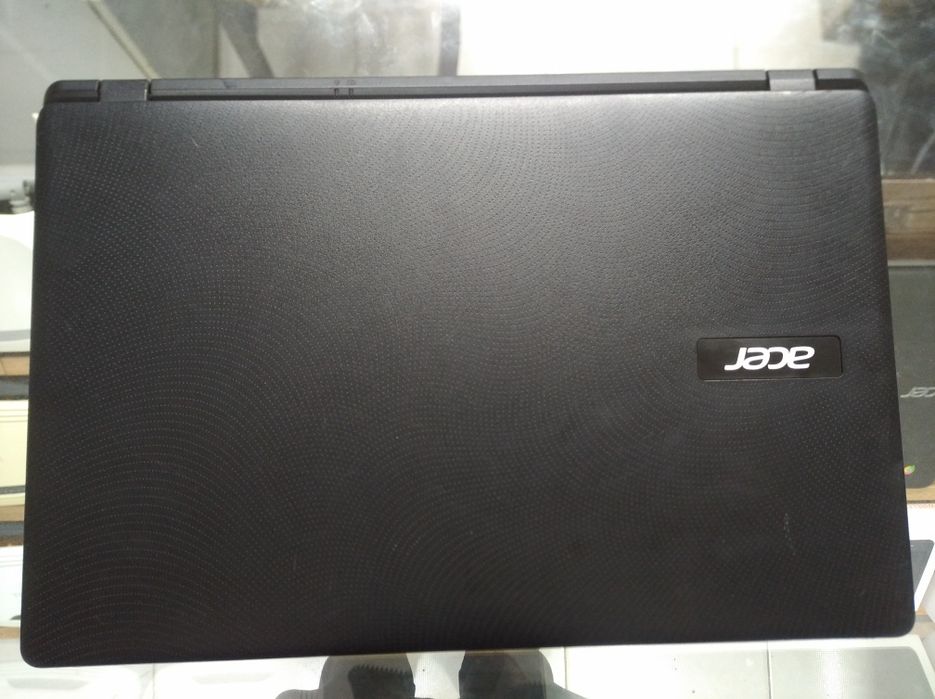 Acer Extensa 2519-C08K