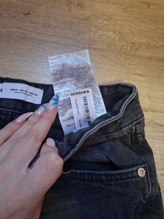 Черни дънки Wide leg на "Bershka"