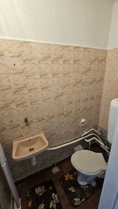 Дава се под наем Двустаен апартамент в Разград, Освобождение - 68 кв.м за 253.98 € - Снимка #7