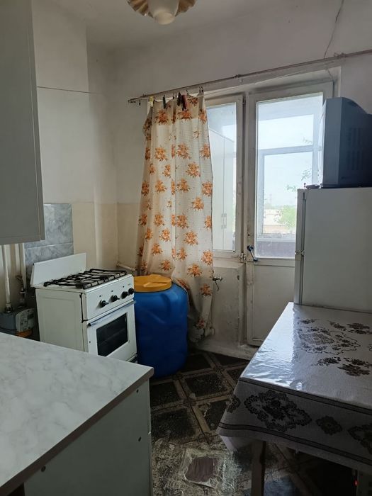 2хона квартира сотилади Гулистан шахар