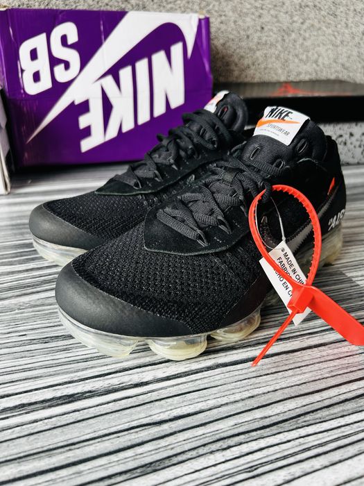 Nike Air VaporMax Off White Black marimea 44 noi in cutie