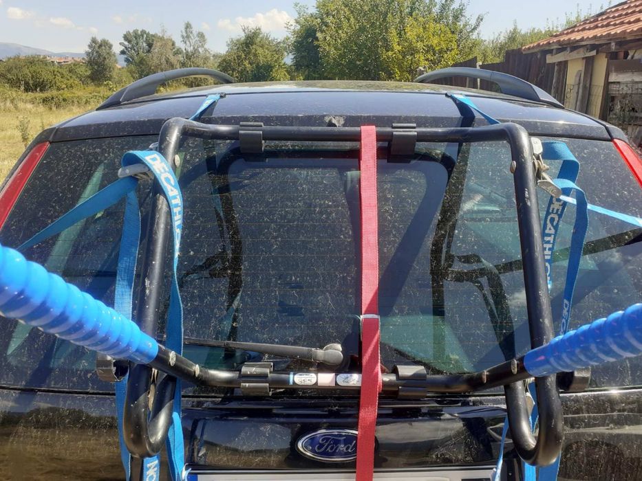 Стойка за колело на кола в добро състояние