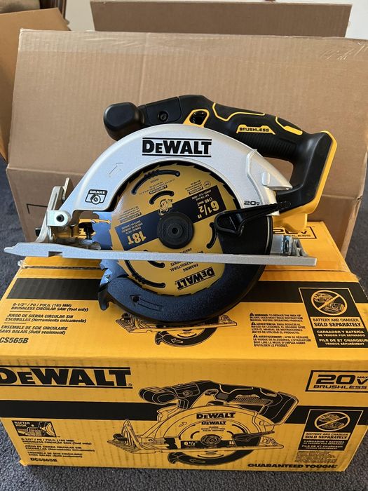 Пила DCS565N Dewalt