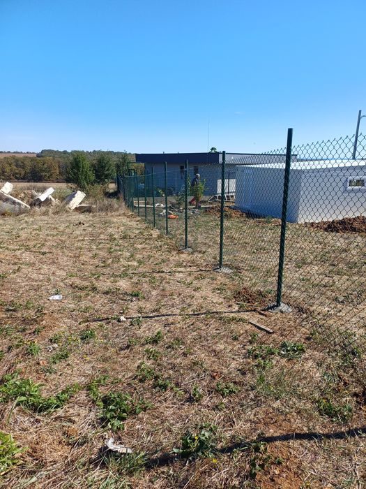 изграждане на огради (ограда)с циментови бетонни