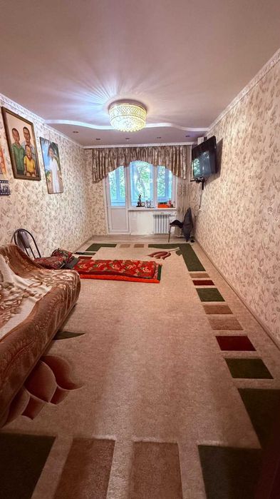 продается 2 ком квартира район Детская больница