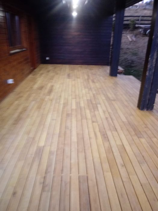 DECKING   PODEA TERASĂ / Lambriu Din Lemn De SALCÂM