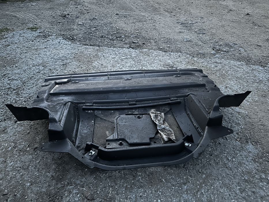 Продам:на бмв е 38